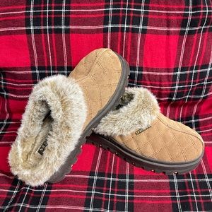 Skechers Women’s Shindigs Clog Slipper